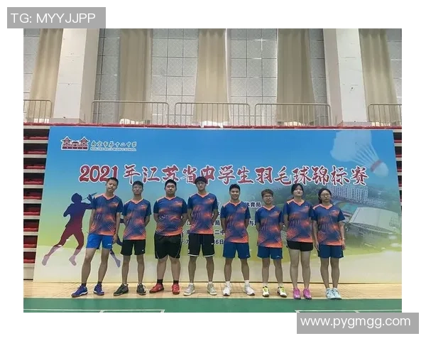 南京羽毛球队与上海羽毛球队对决分析个人能力的深度复盘